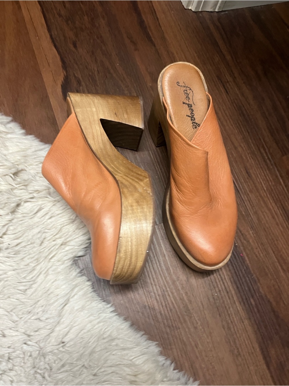 Free People Cognac Leather Platform Mule Clogs - Picture 2 of 4
